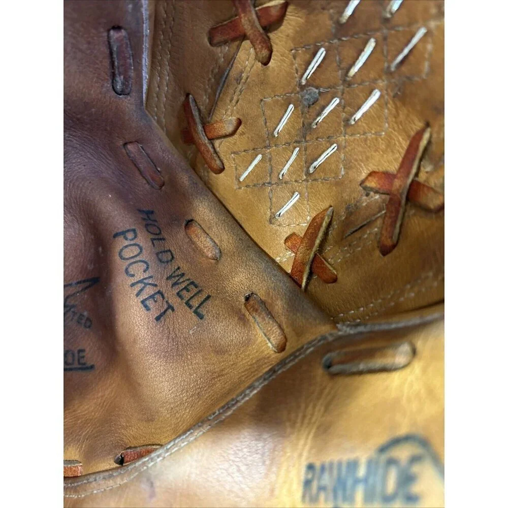 Daewoo 12.5 Baseball Softball Left Handed Glove - Picture 10 of 14